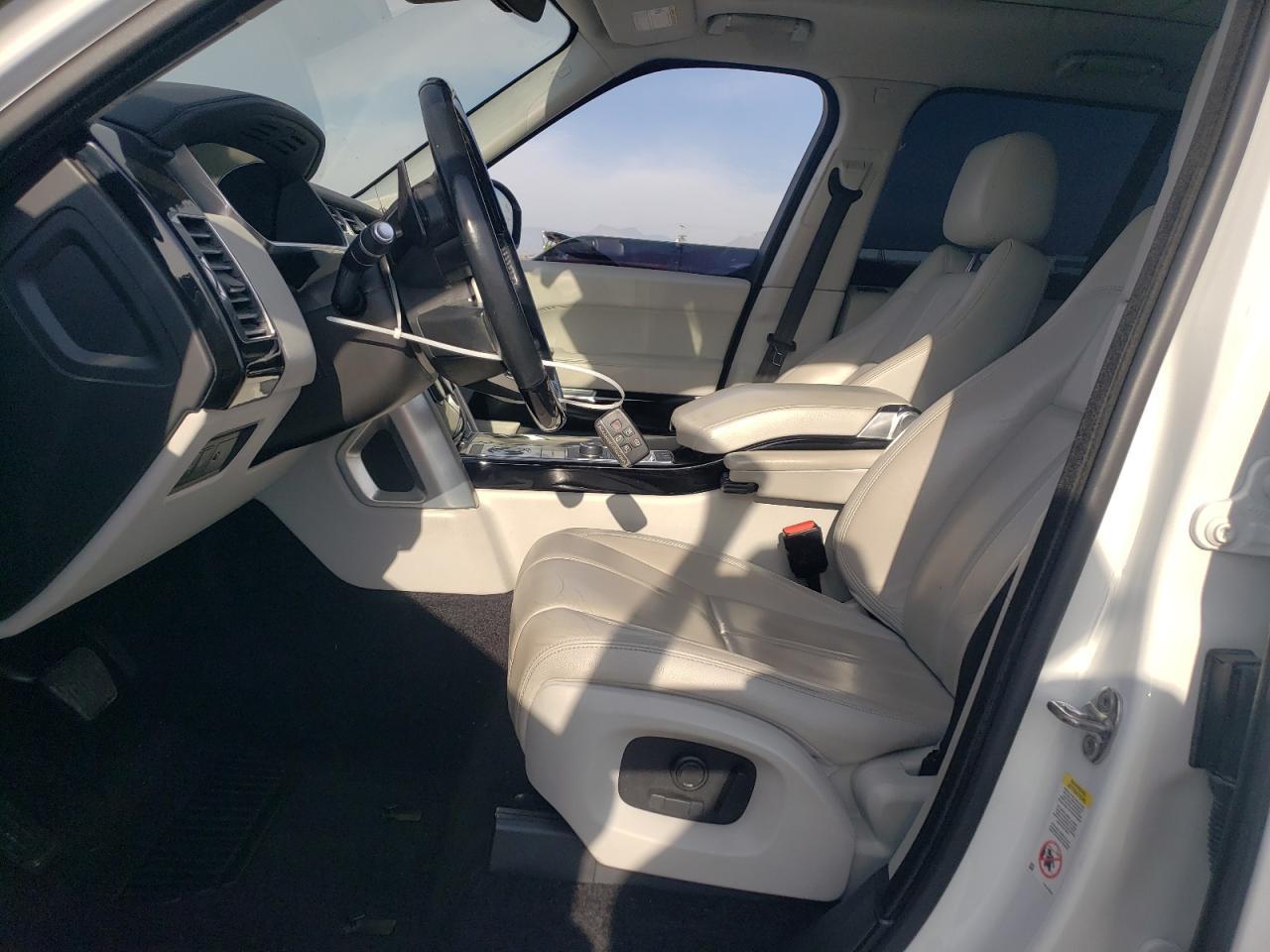 2017 LAND ROVER RANGE ROVE - Image 7