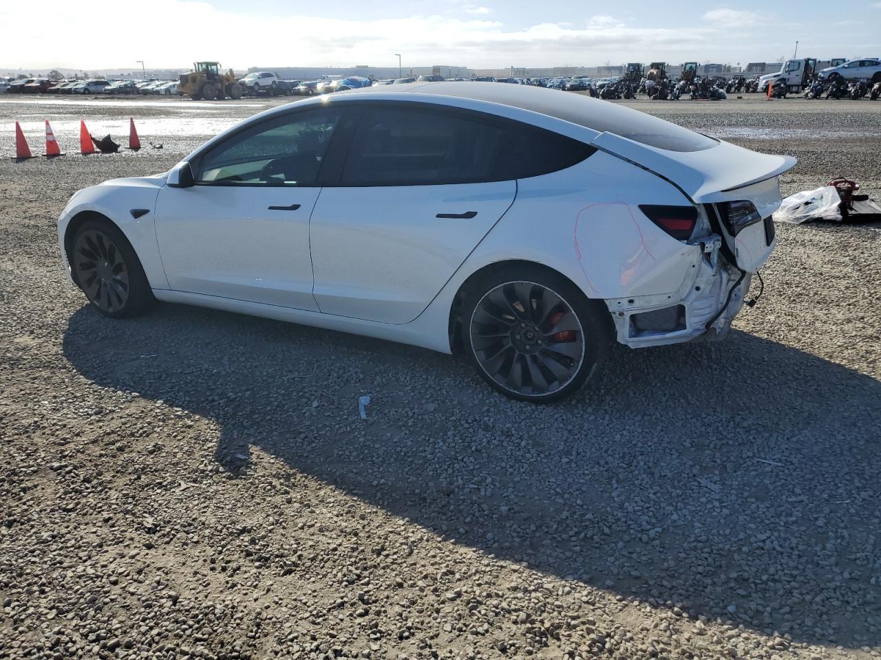 2021 TESLA MODEL 3 - Image 2