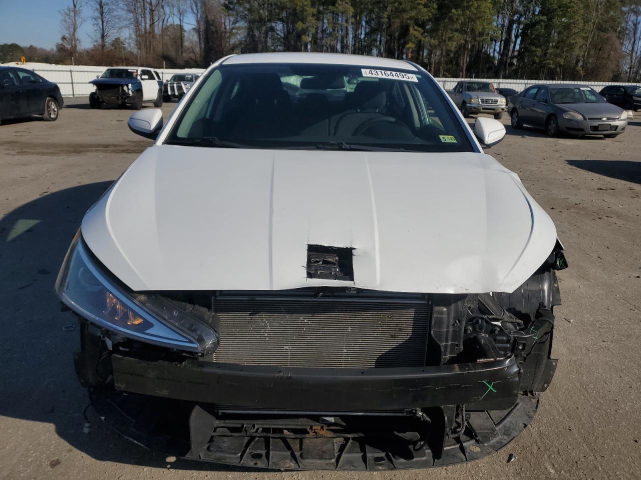 2019 HYUNDAI ELANTRA SE - Image 5