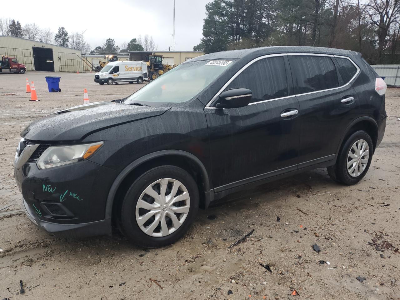 2015 NISSAN ROGUE S