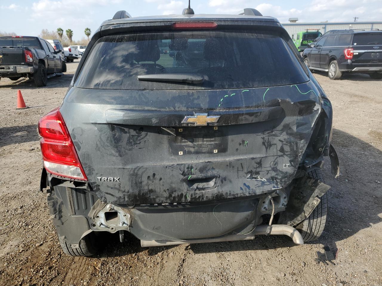 2018 CHEVROLET TRAX 1LT - Фото 6