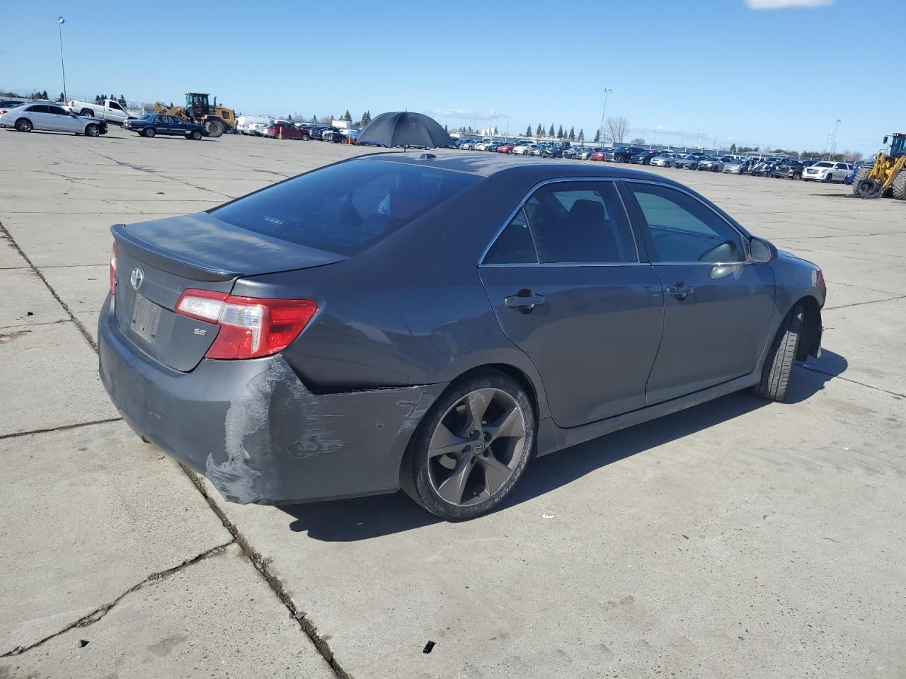 2012 TOYOTA CAMRY SE - Image 3