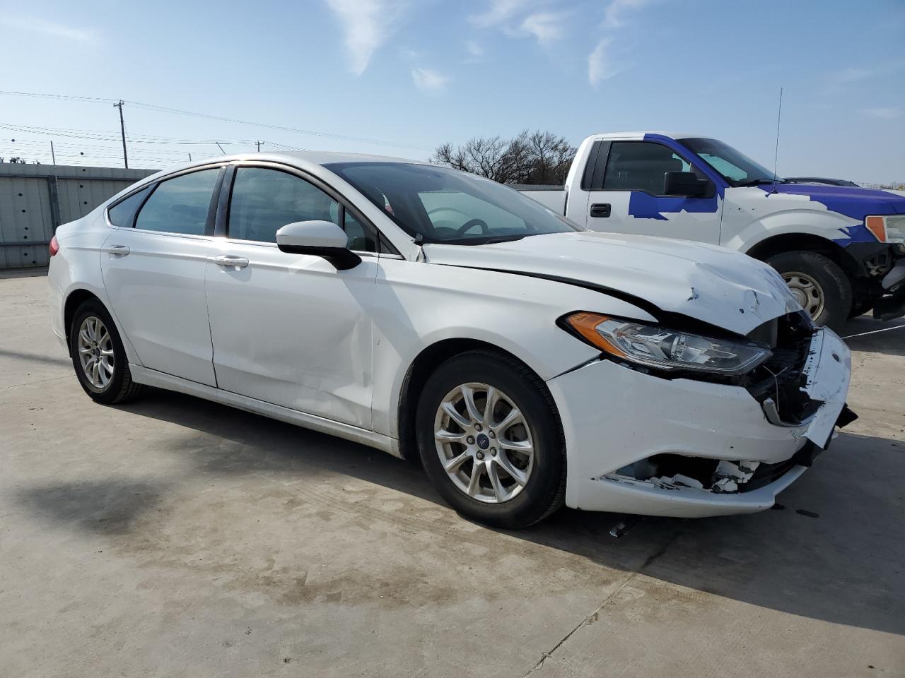 2017 FORD FUSION S - Image 4