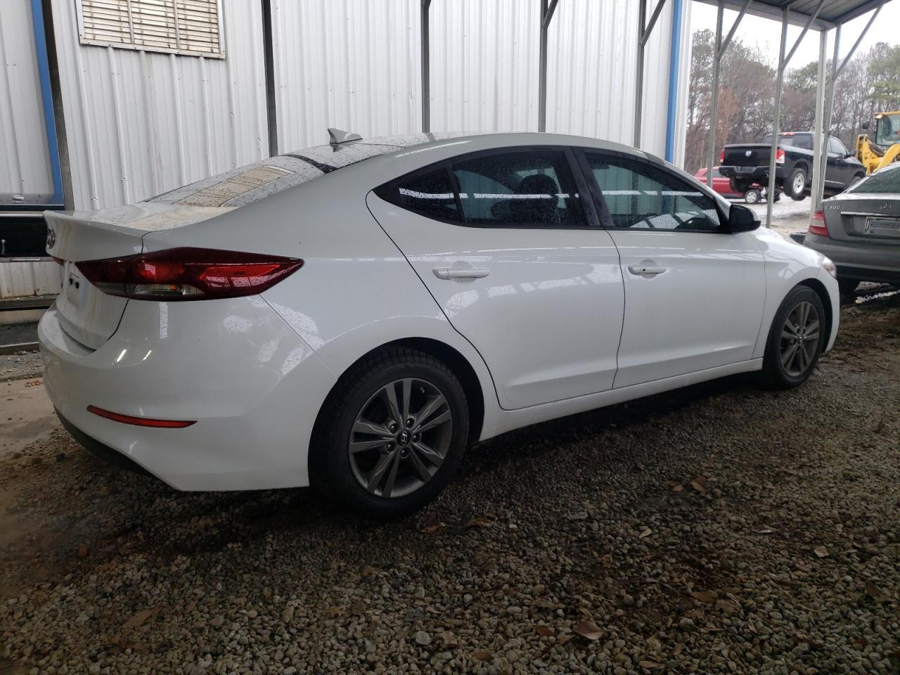 2017 HYUNDAI ELANTRA SE - Image 3