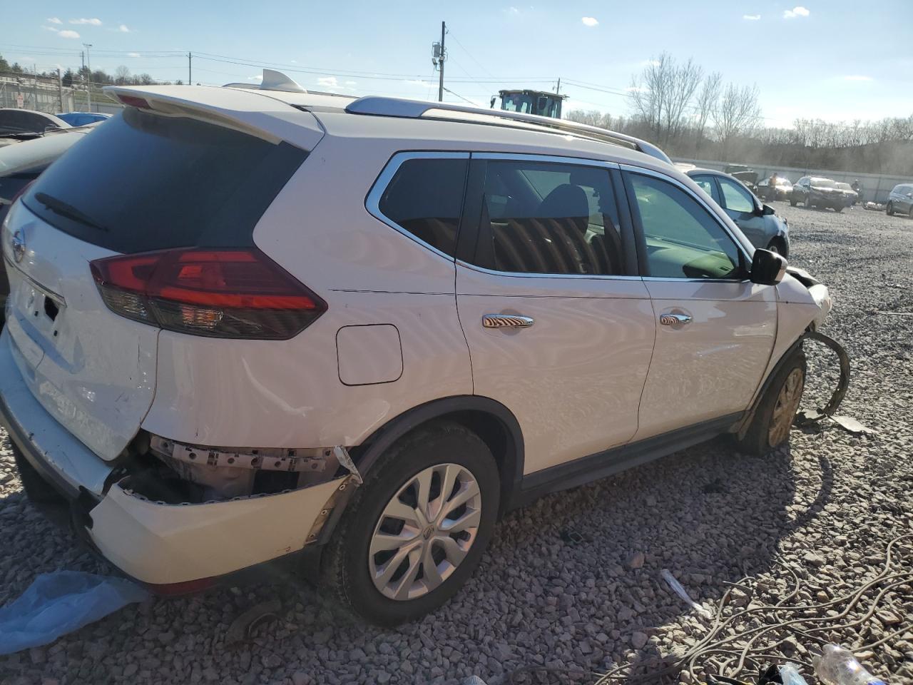 2017 NISSAN ROGUE S - Image 3