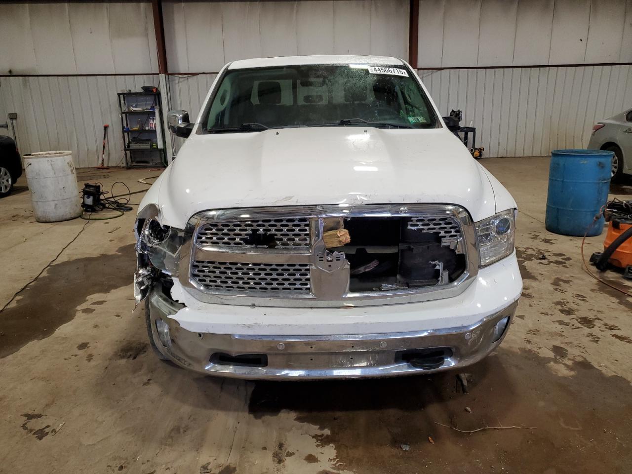 2017 RAM 1500 LARAM - Image 5