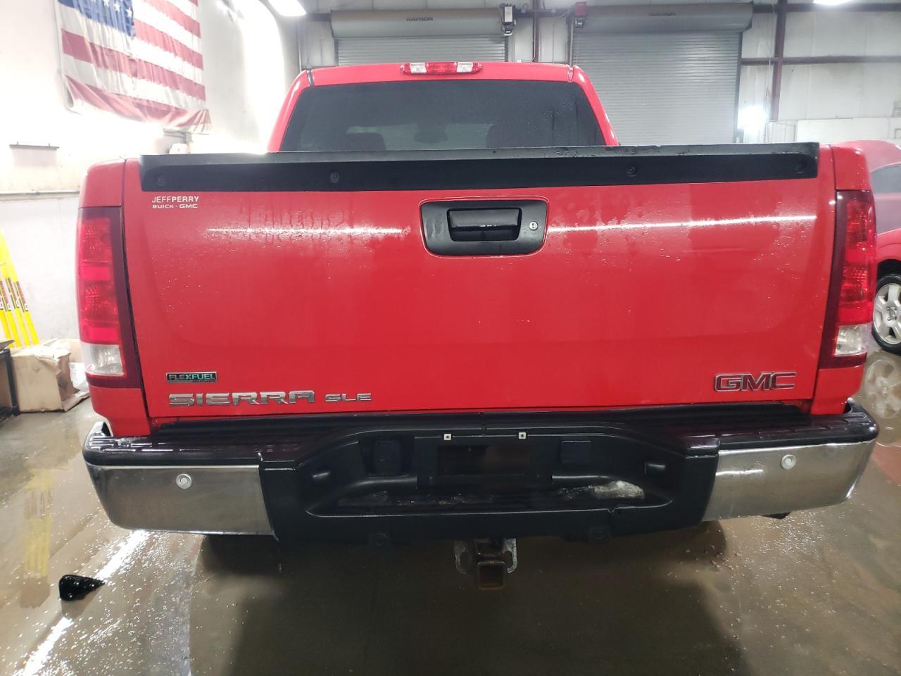 2011 GMC SIERRA K15 - Фото 6