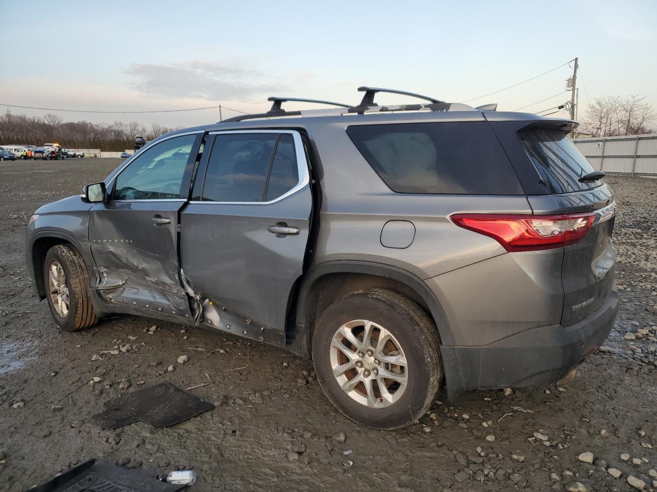 2018 CHEVROLET TRAVERSE L - Фото 2