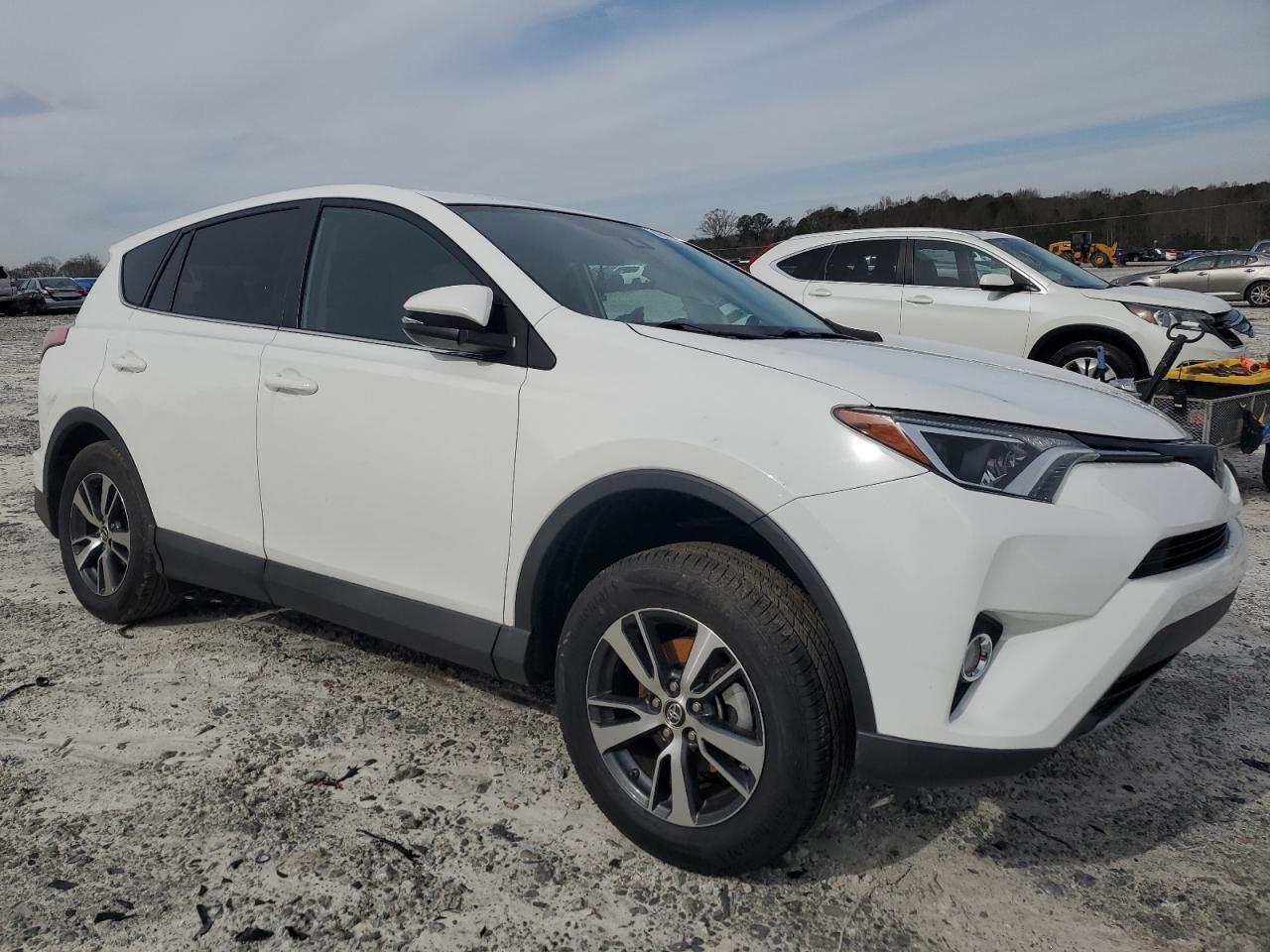 2018 TOYOTA RAV4 ADVEN - Image 4