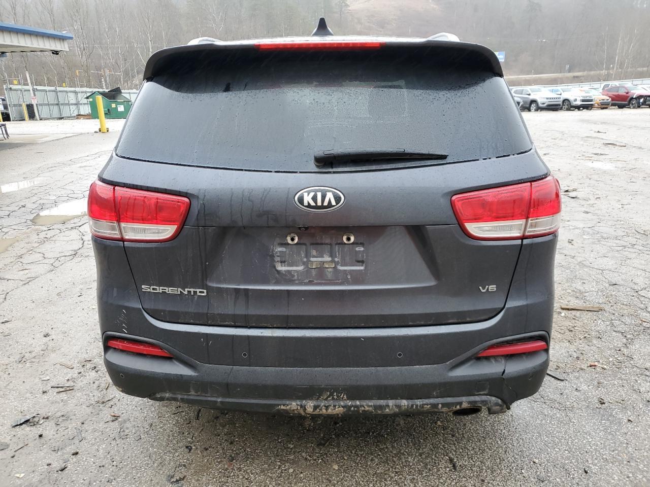 2017 KIA SORENTO LX - Фото 6