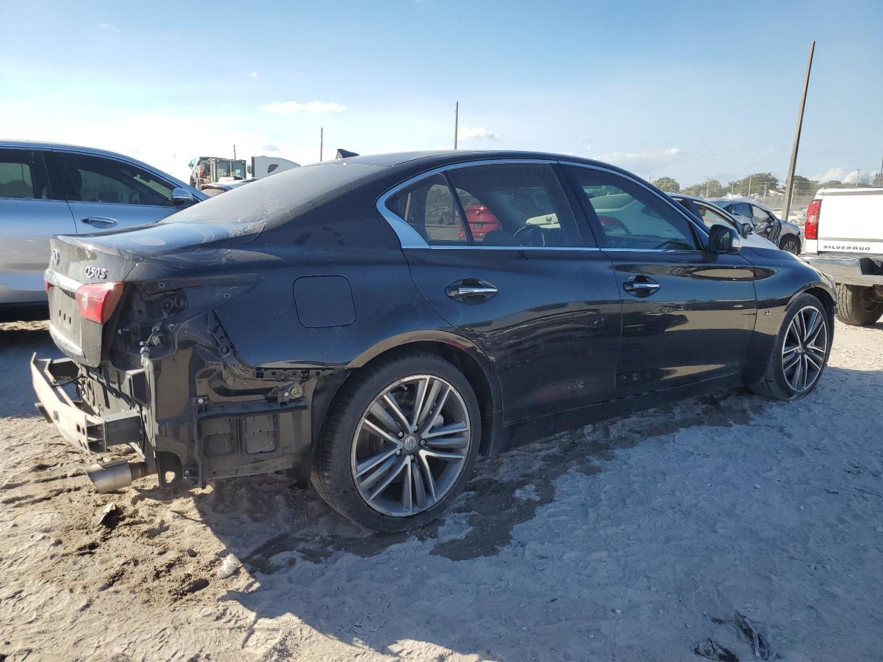 2015 INFINITI Q50 BASE - Фото 3