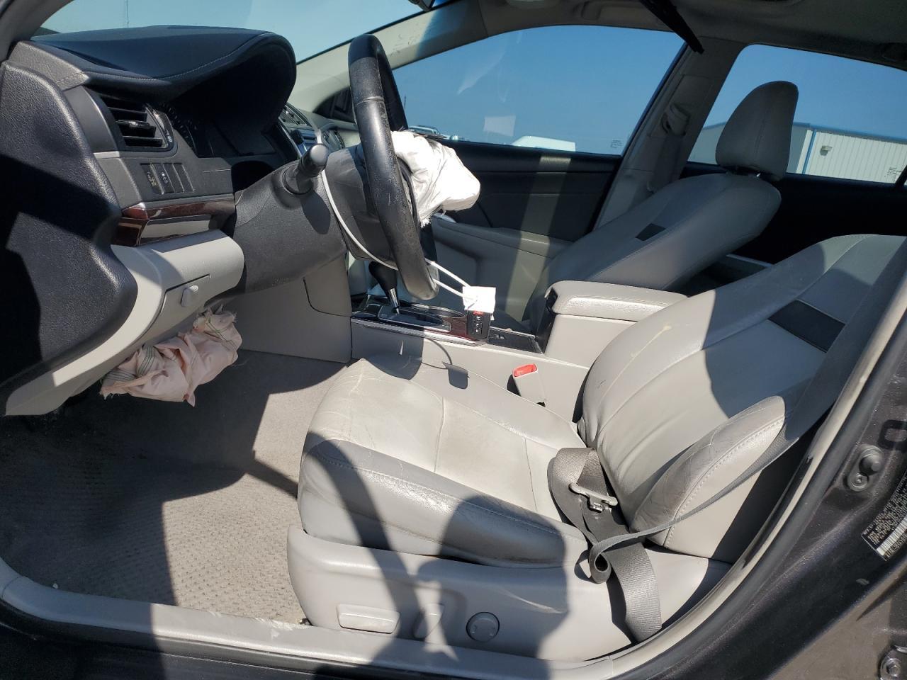 2014 TOYOTA CAMRY L - Фото 7