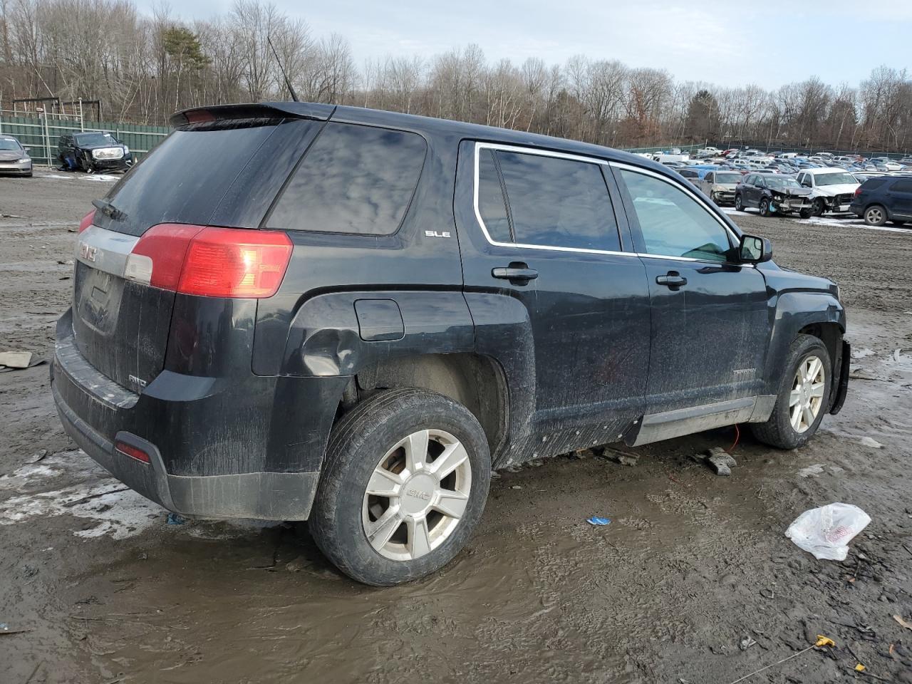 2012 GMC TERRAIN SL - Image 3