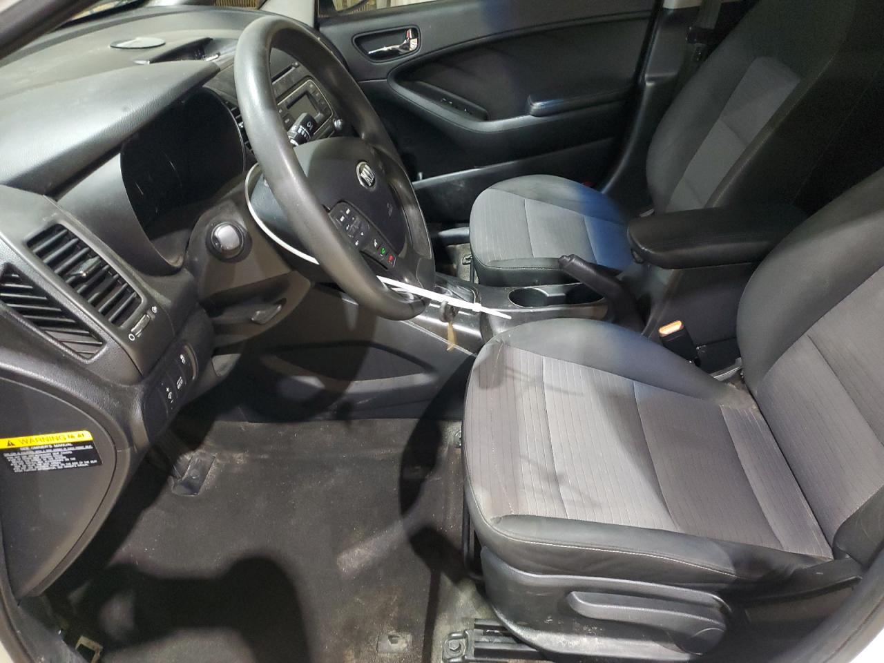 2015 KIA FORTE LX - Фото 7