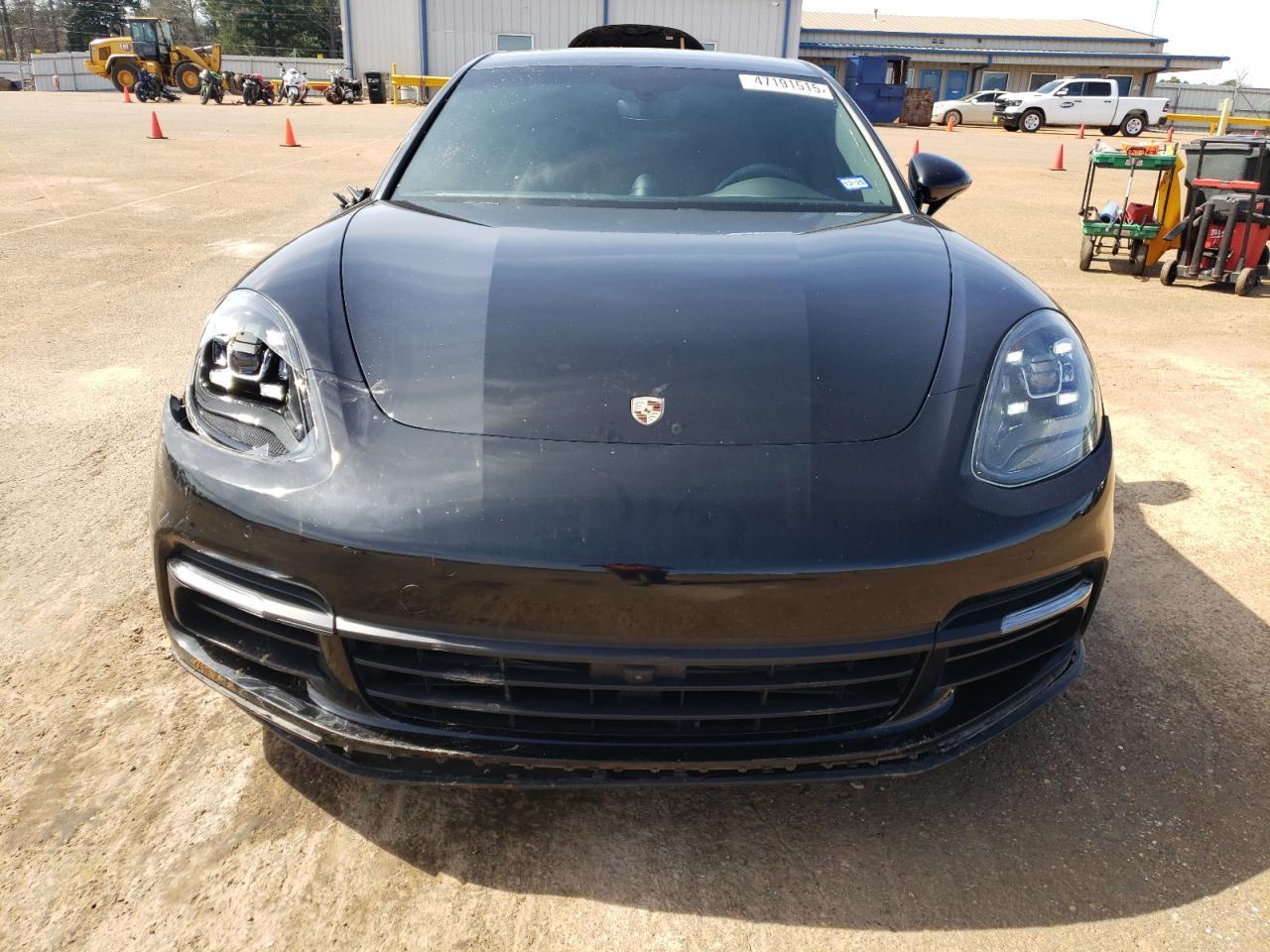 2018 PORSCHE PANAMERA 4 - Фото 5