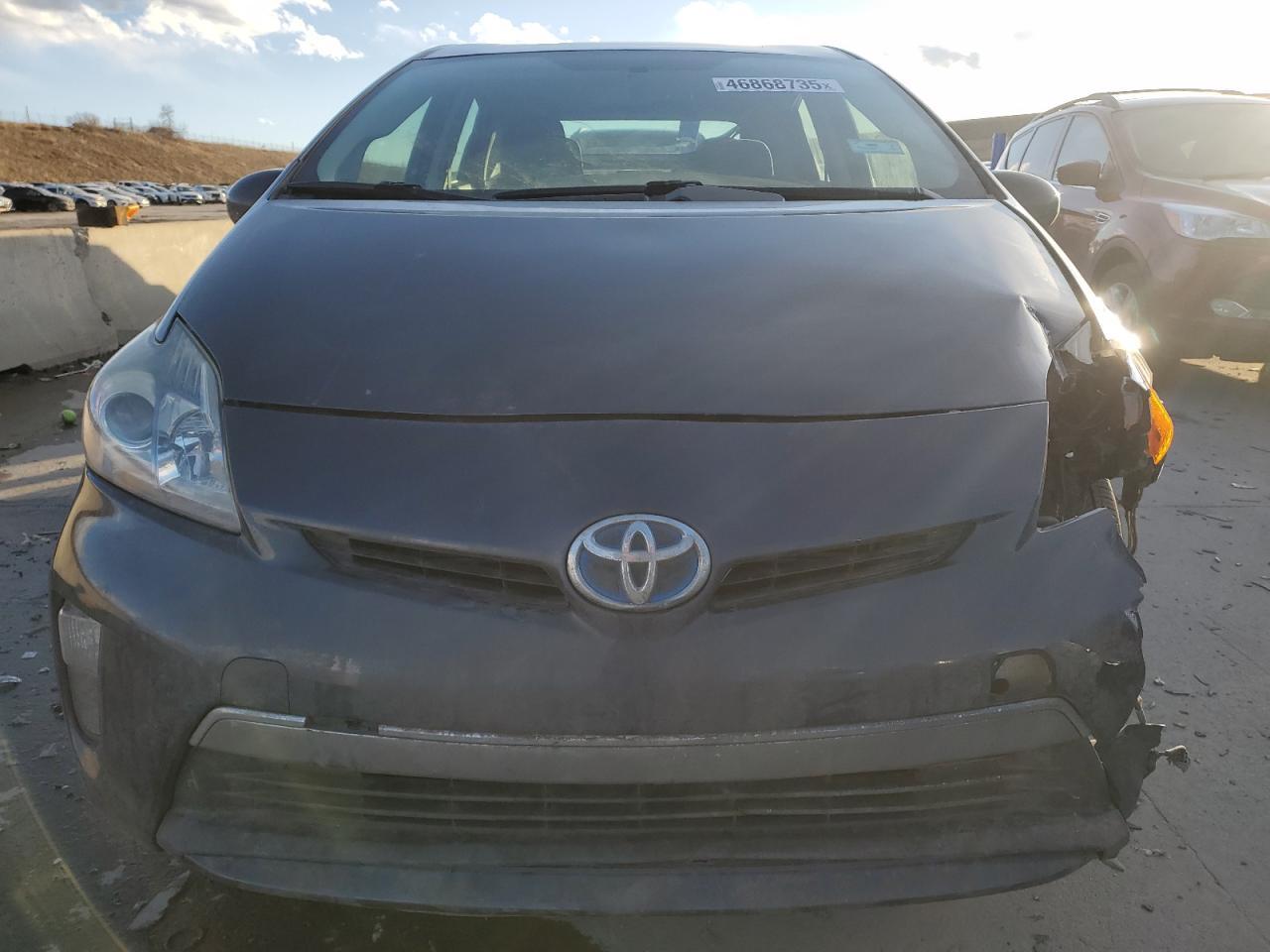 2014 TOYOTA PRIUS PLUG - Image 5