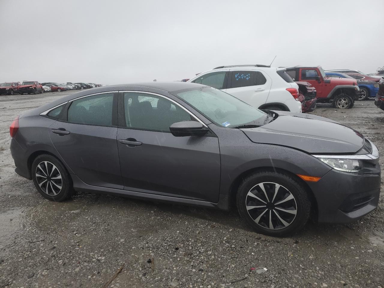 2016 HONDA CIVIC LX - Image 4