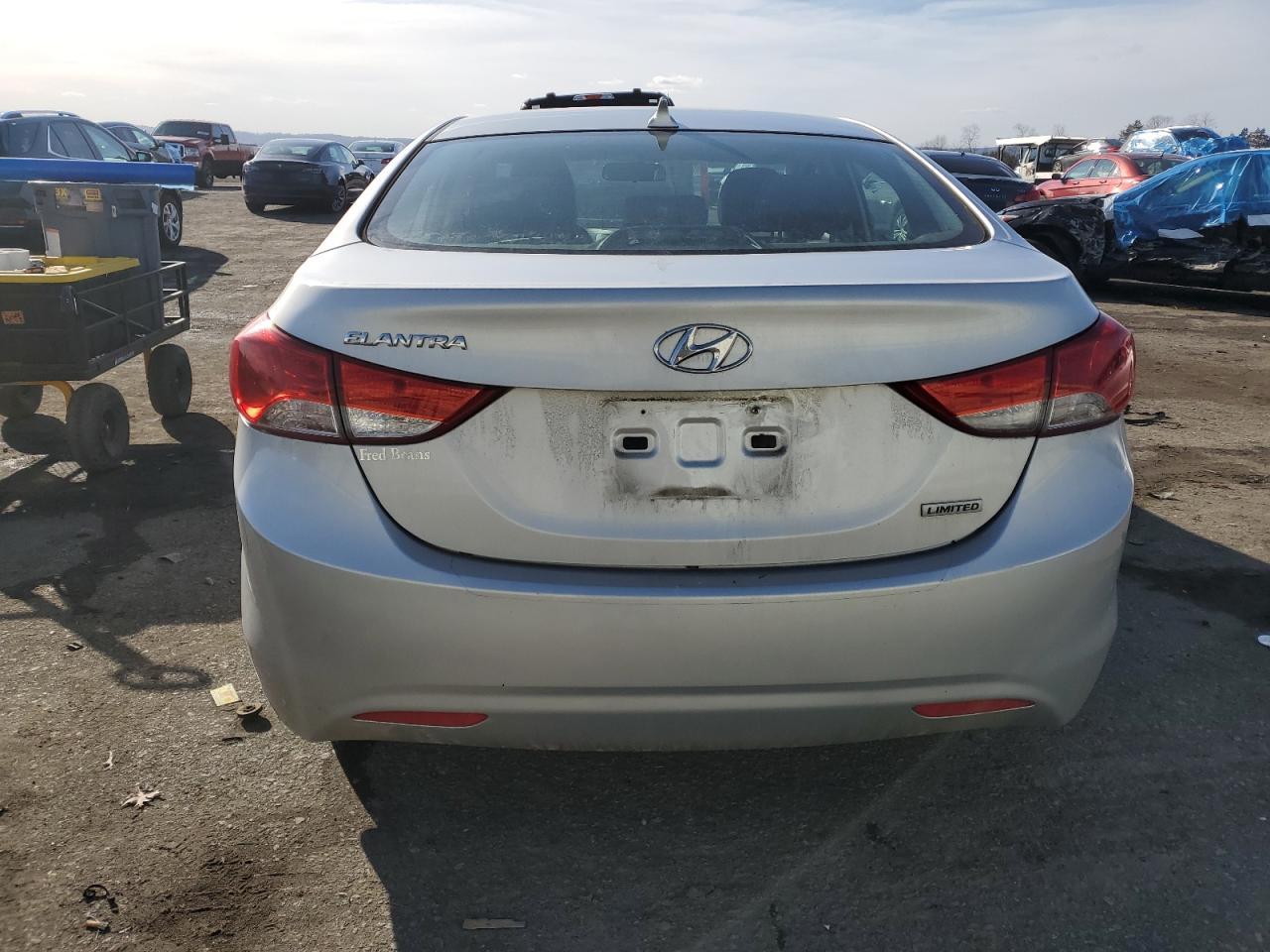2013 HYUNDAI ELANTRA GL - Image 6