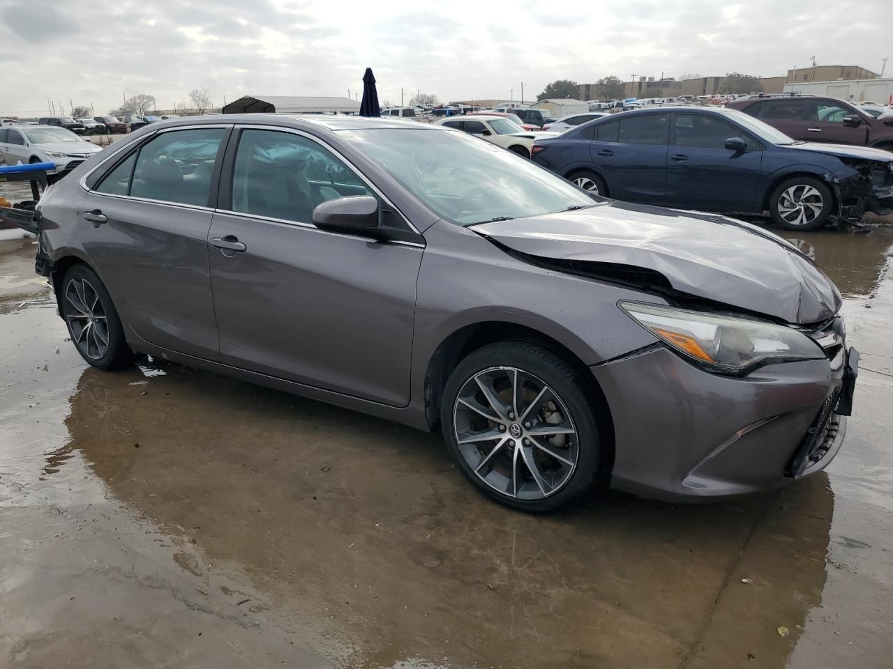 2016 TOYOTA CAMRY LE - Image 4