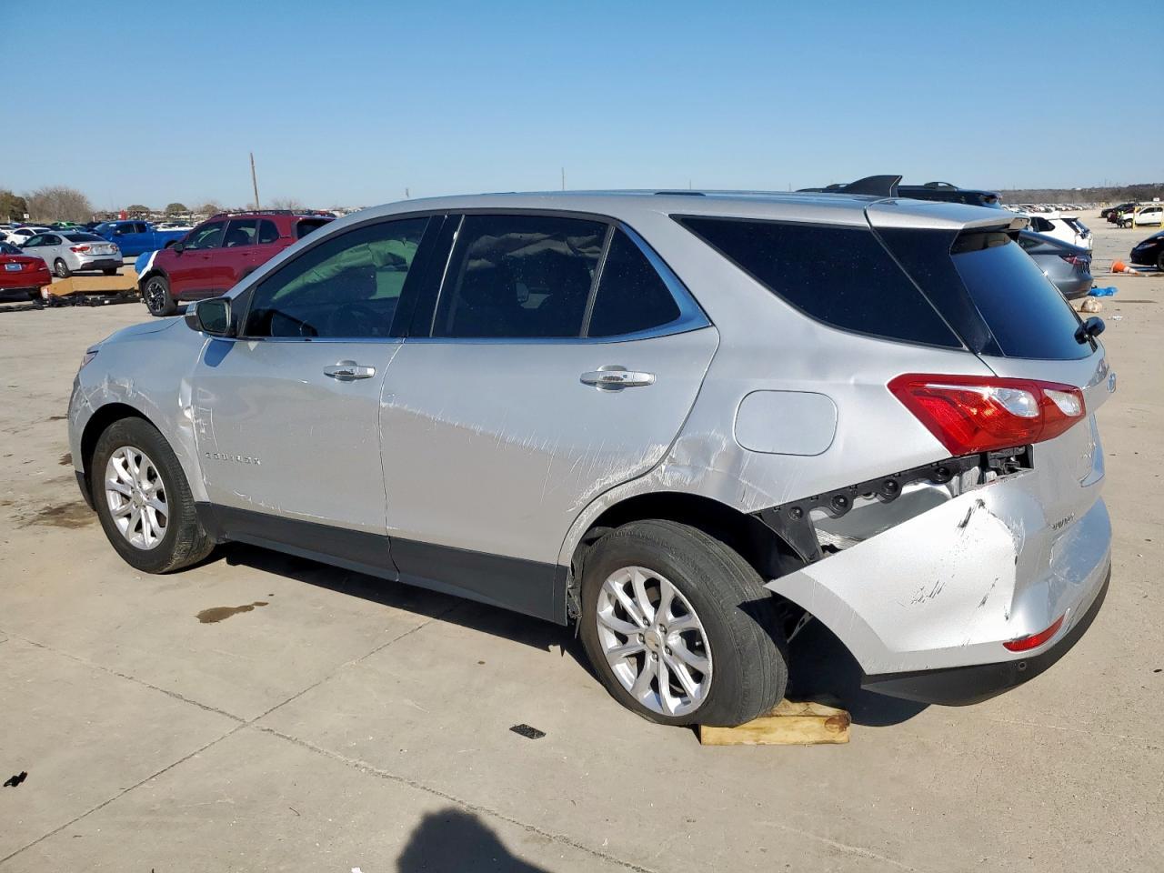 2019 CHEVROLET EQUINOX LT - Фото 2