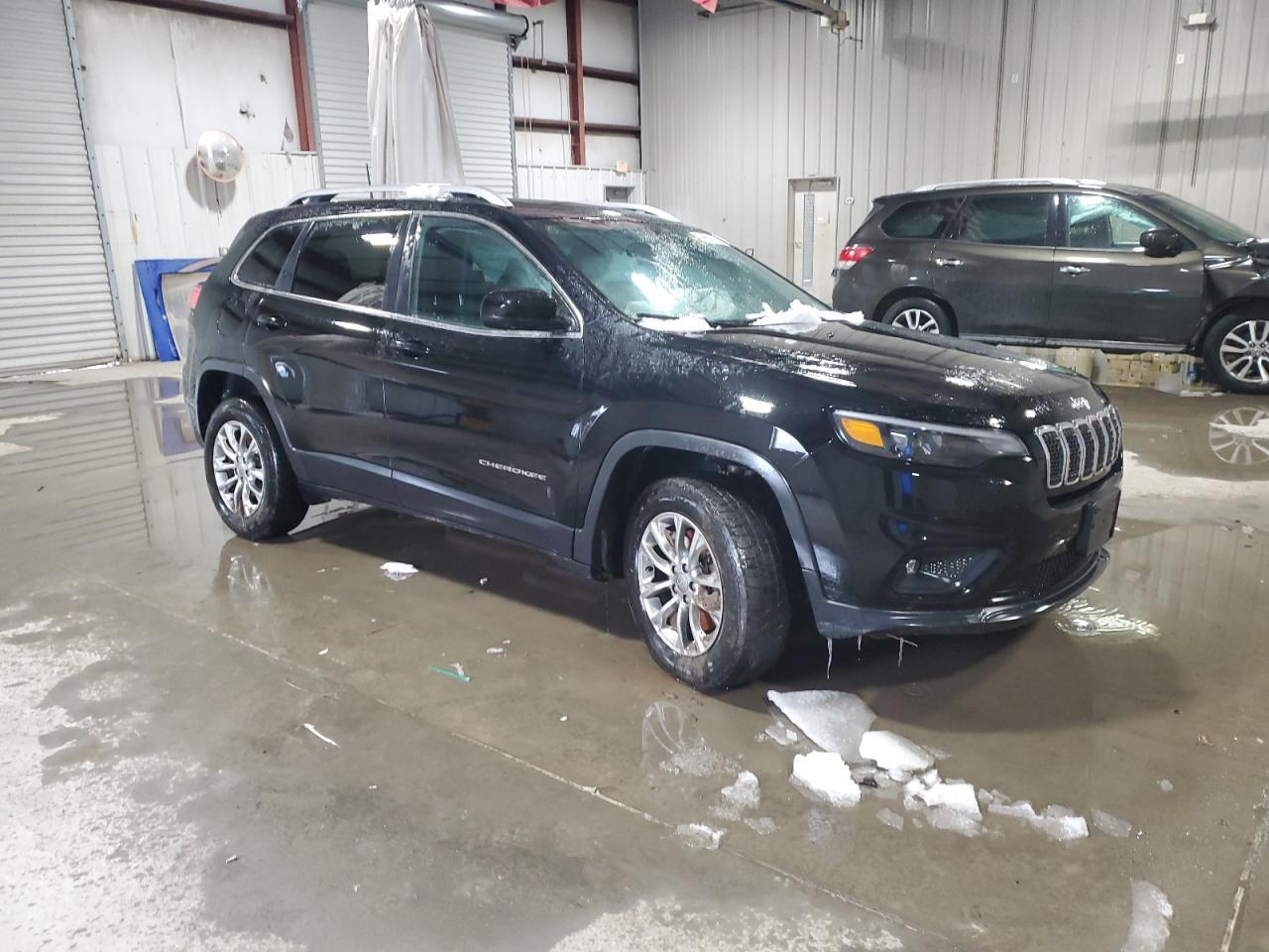 2019 JEEP CHEROKEE L - Image 4