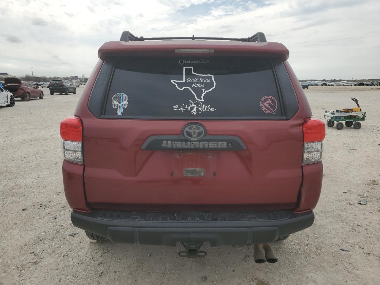 2011 TOYOTA 4RUNNER SR - Image 6