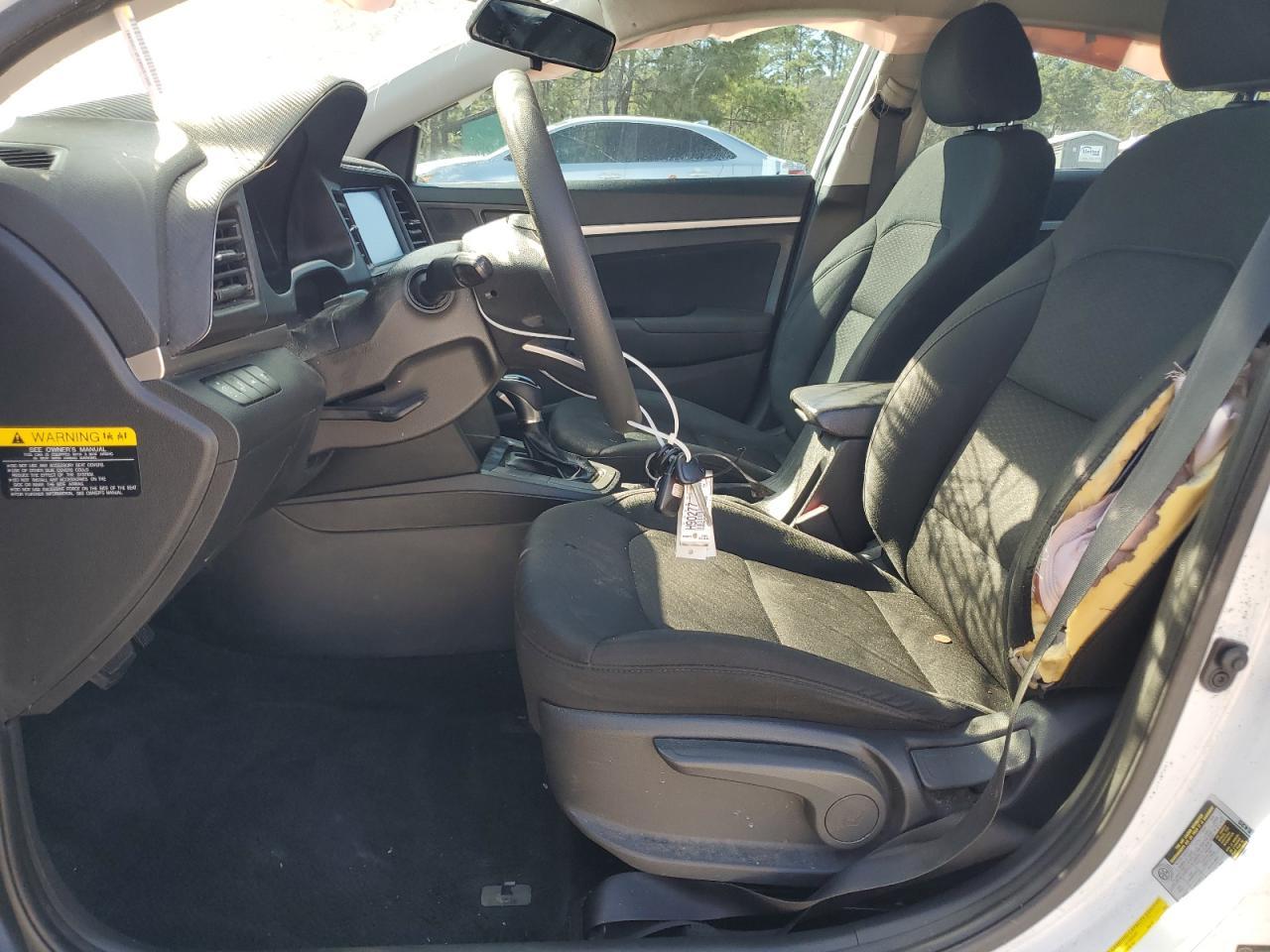 2019 HYUNDAI ELANTRA SE - Фото 7