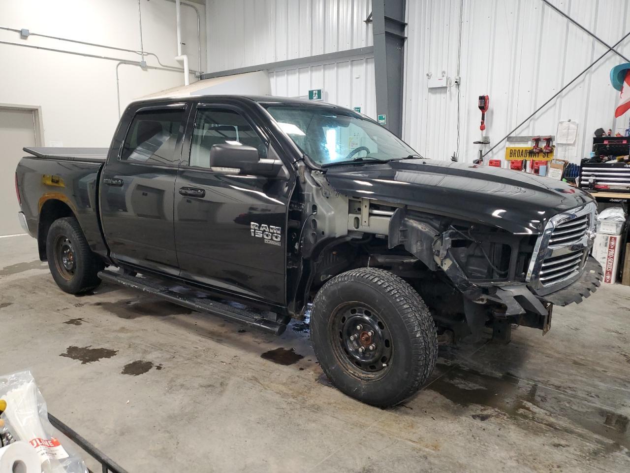 2019 RAM 1500 CLASS - Image 4