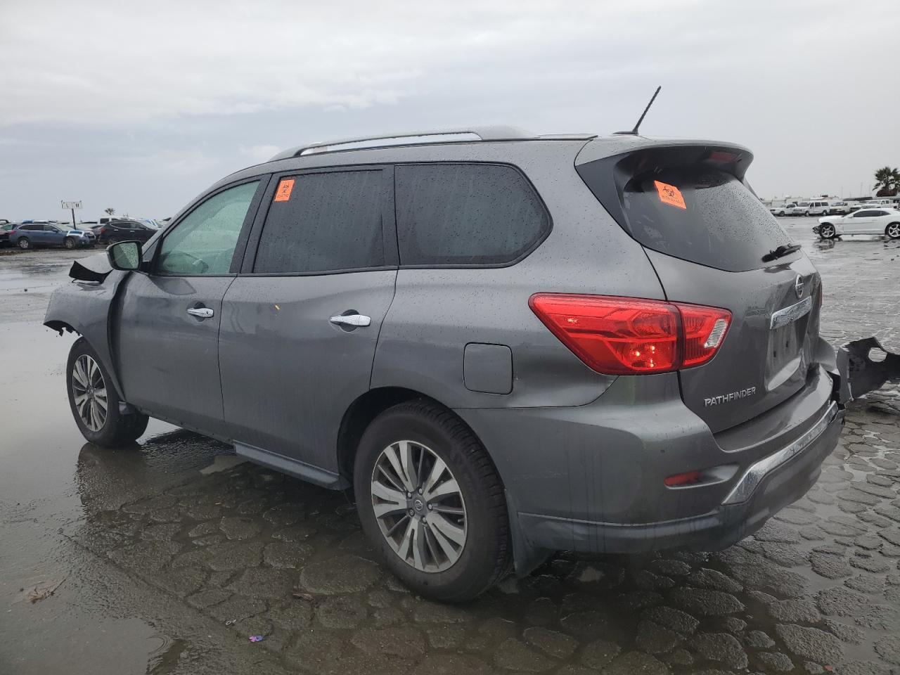 2018 NISSAN PATHFINDER - Image 2
