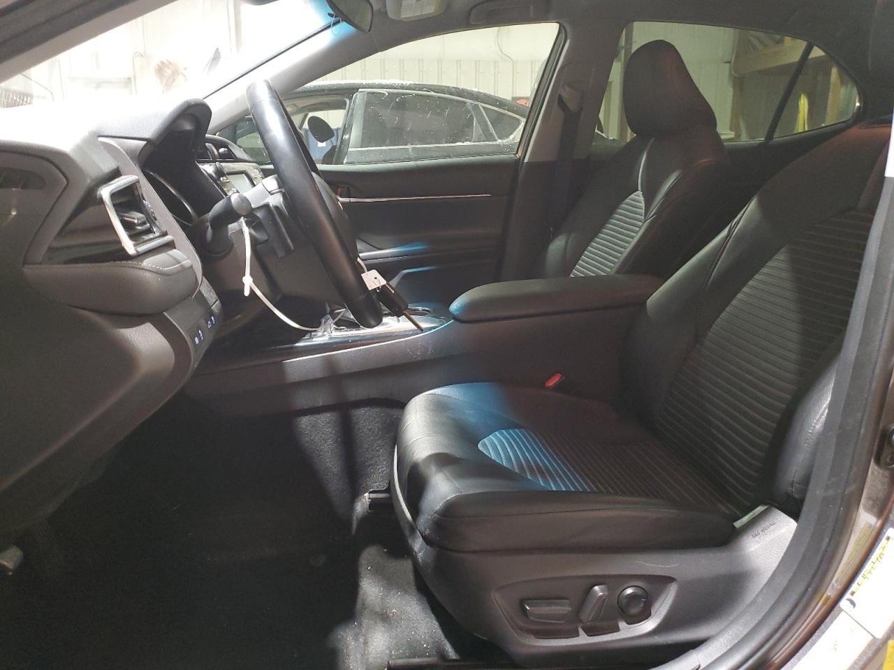 2018 TOYOTA CAMRY L - Фото 7