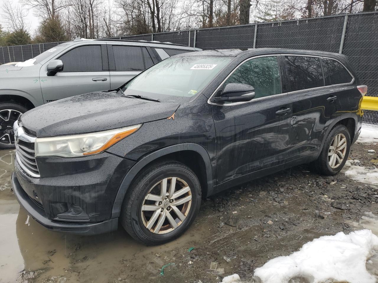 2015 TOYOTA HIGHLANDER