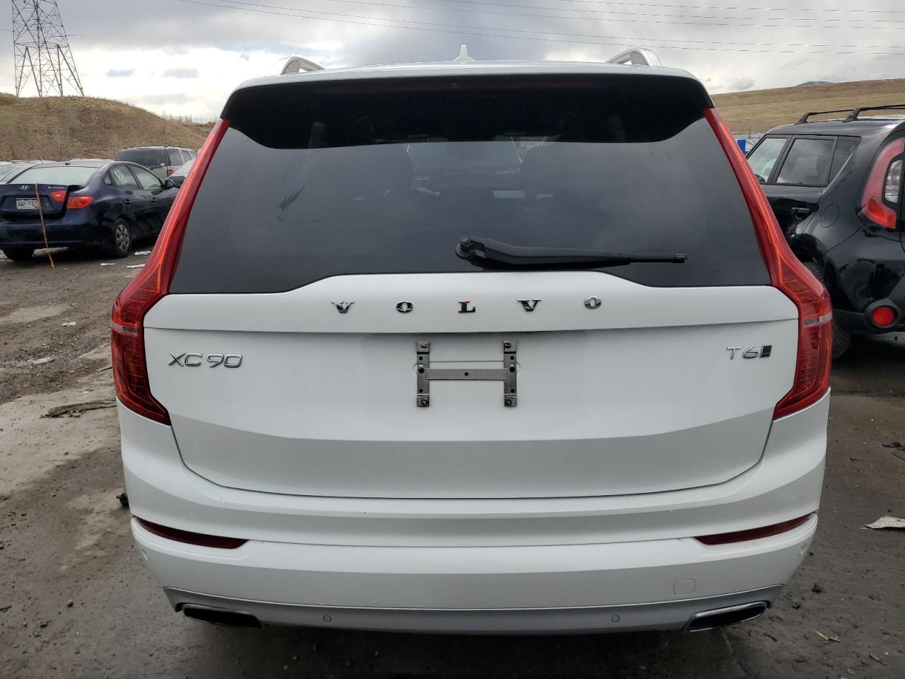 2016 VOLVO XC90 T6 - Фото 6
