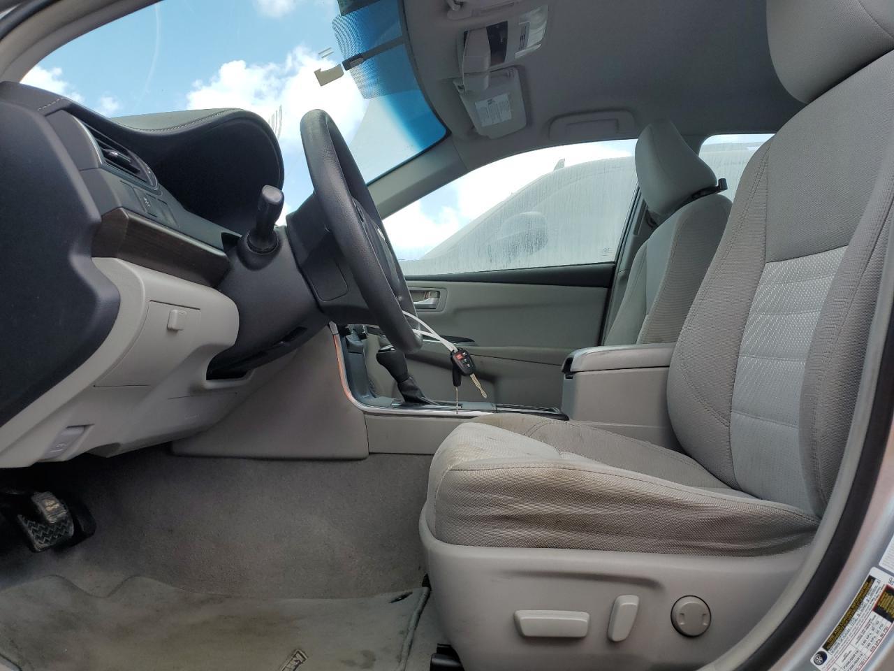 2016 TOYOTA CAMRY LE - Фото 7