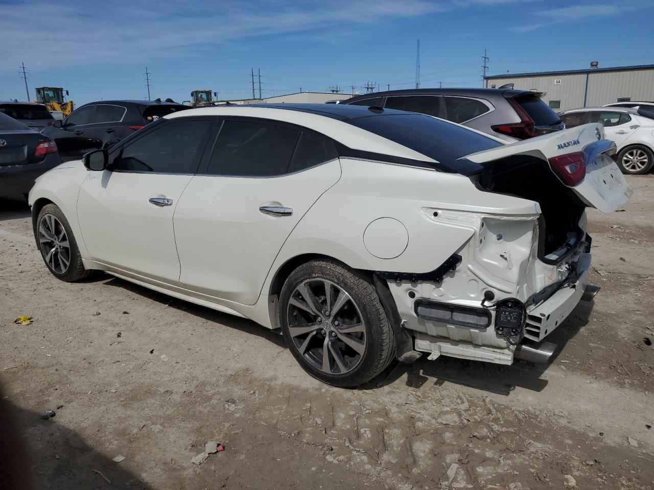 2017 NISSAN MAXIMA 3.5 - Image 2