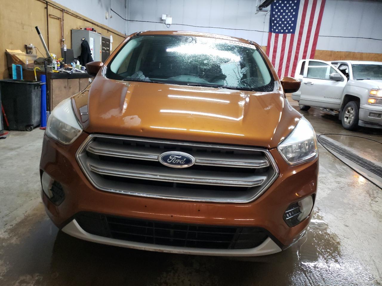 2017 FORD ESCAPE SE - Фото 5