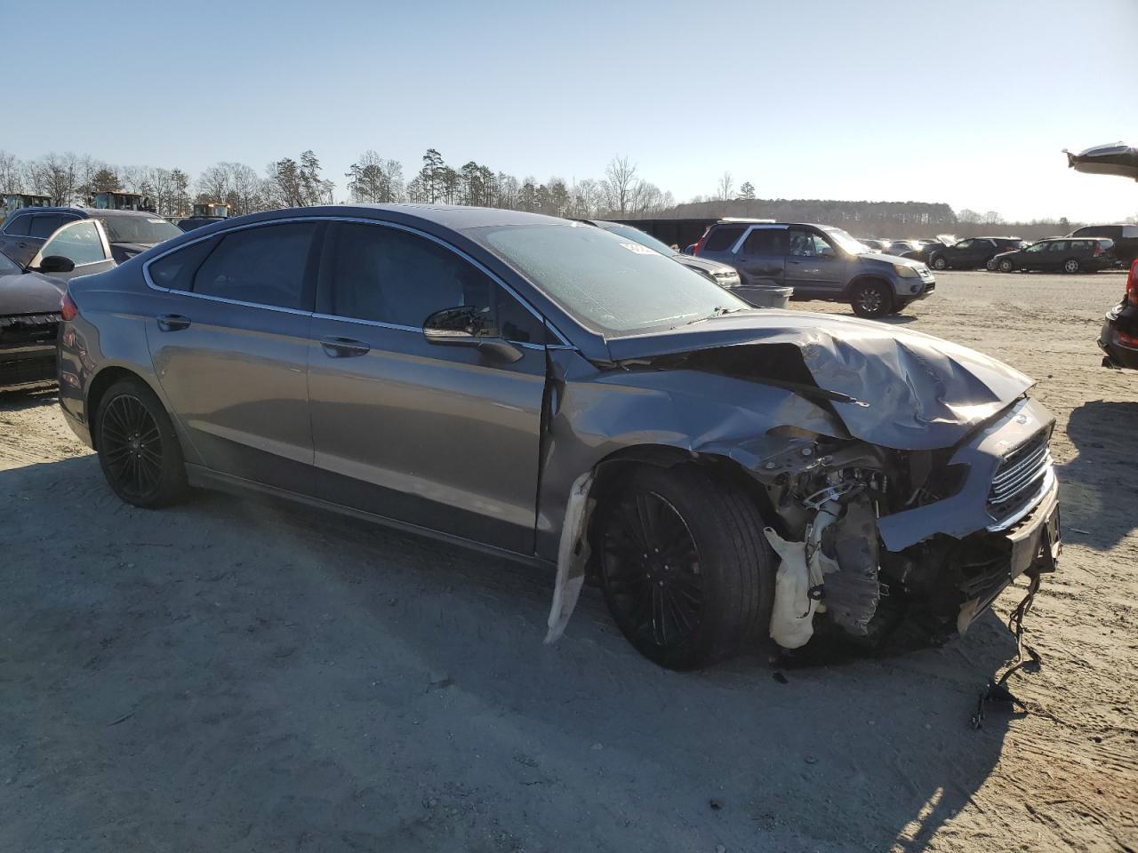 2013 FORD FUSION SE - Image 4