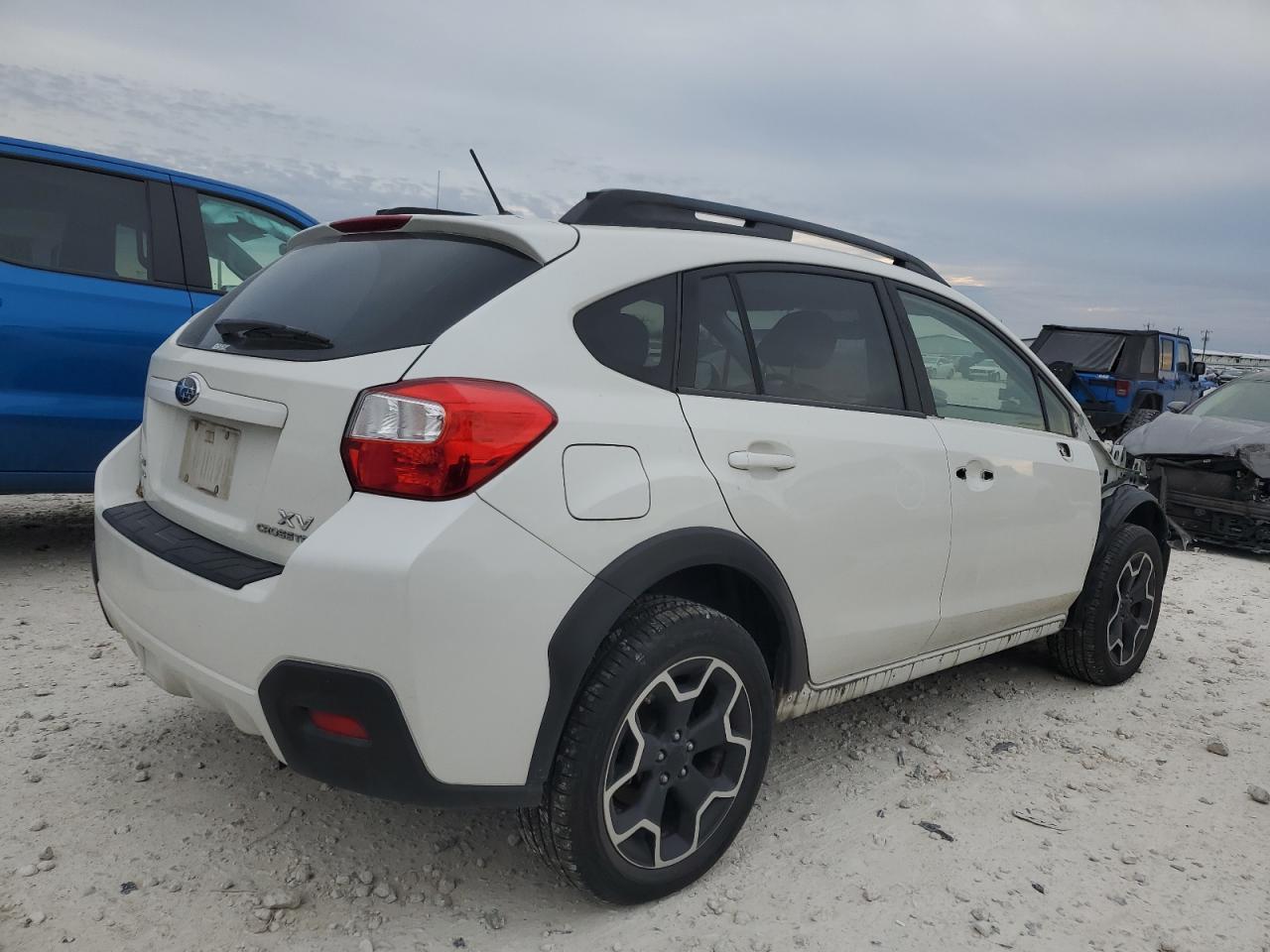2014 SUBARU XV CROSSTR - Image 3
