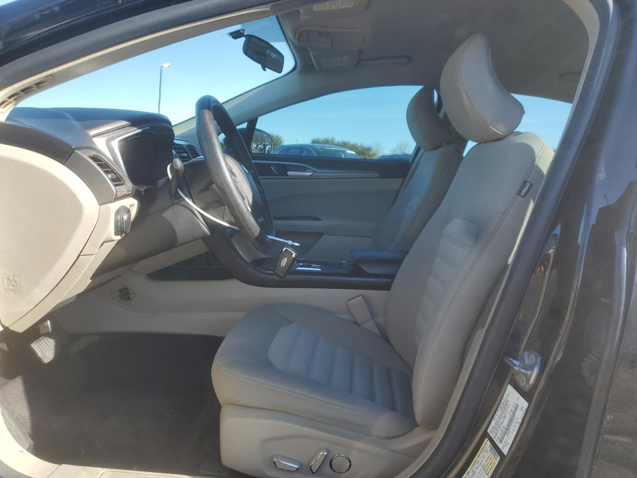 2017 FORD FUSION SE - Фото 7