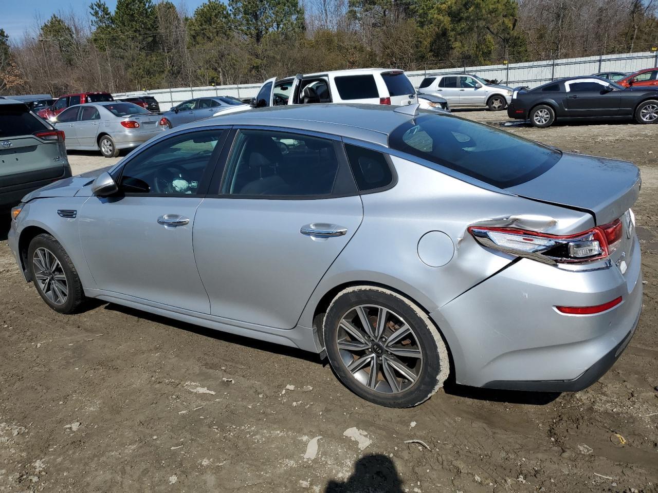 2019 KIA OPTIMA LX - Фото 2