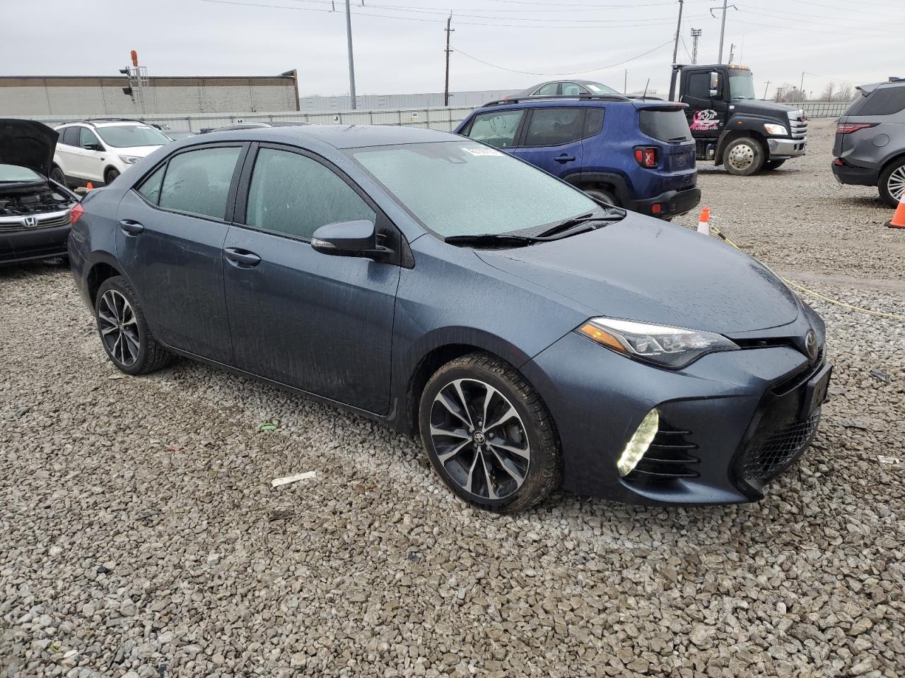 2018 TOYOTA COROLLA L - Image 4