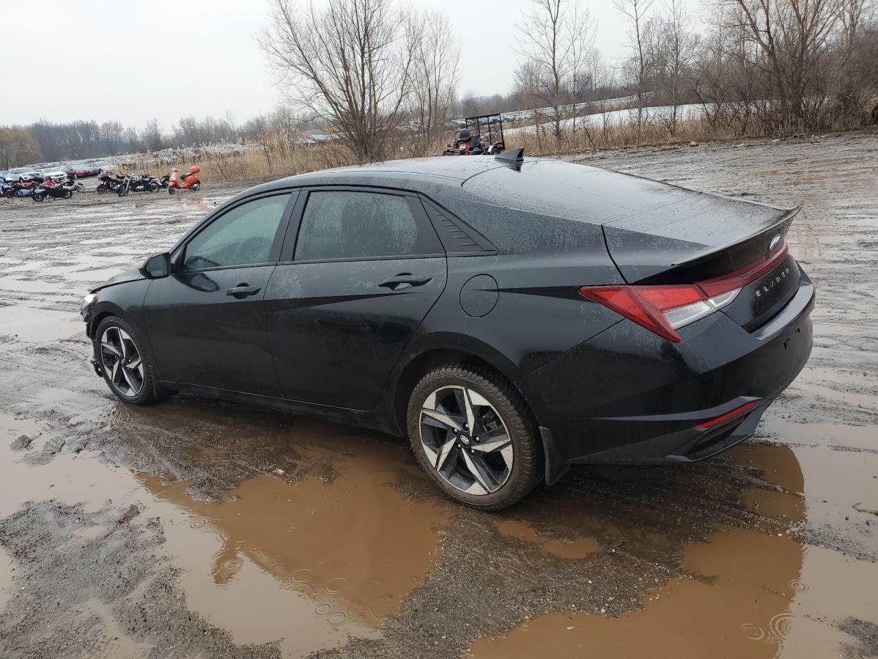2023 HYUNDAI ELANTRA SE - Image 2