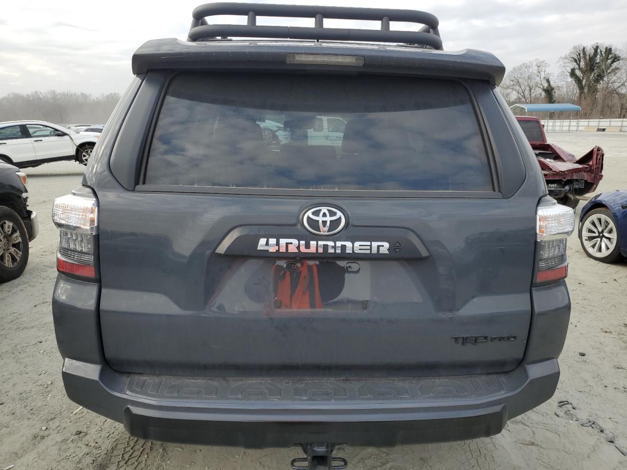 2024 TOYOTA 4RUNNER SR - Image 6