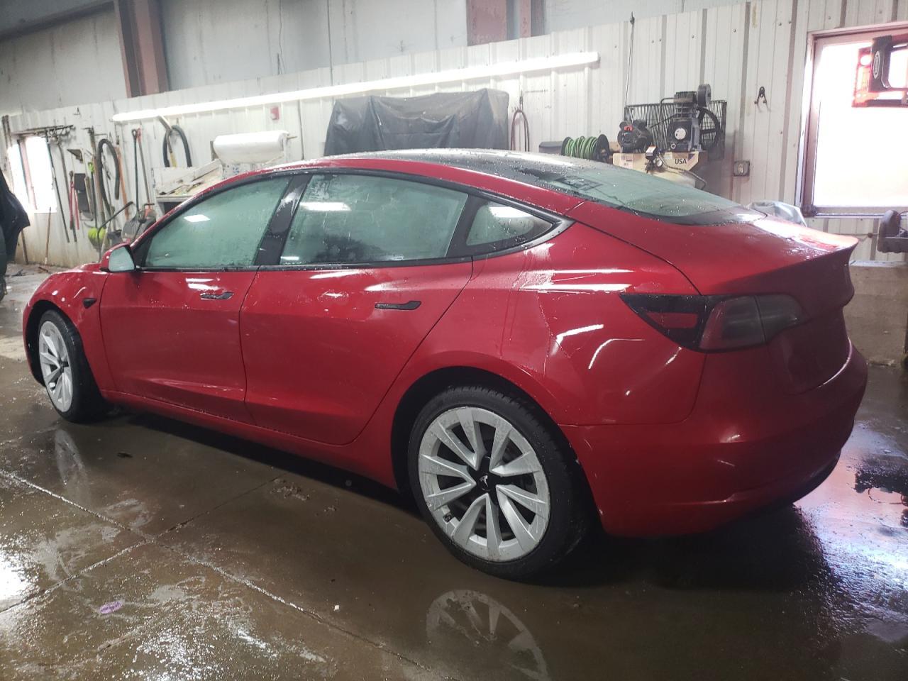 2022 TESLA MODEL 3 - Image 2