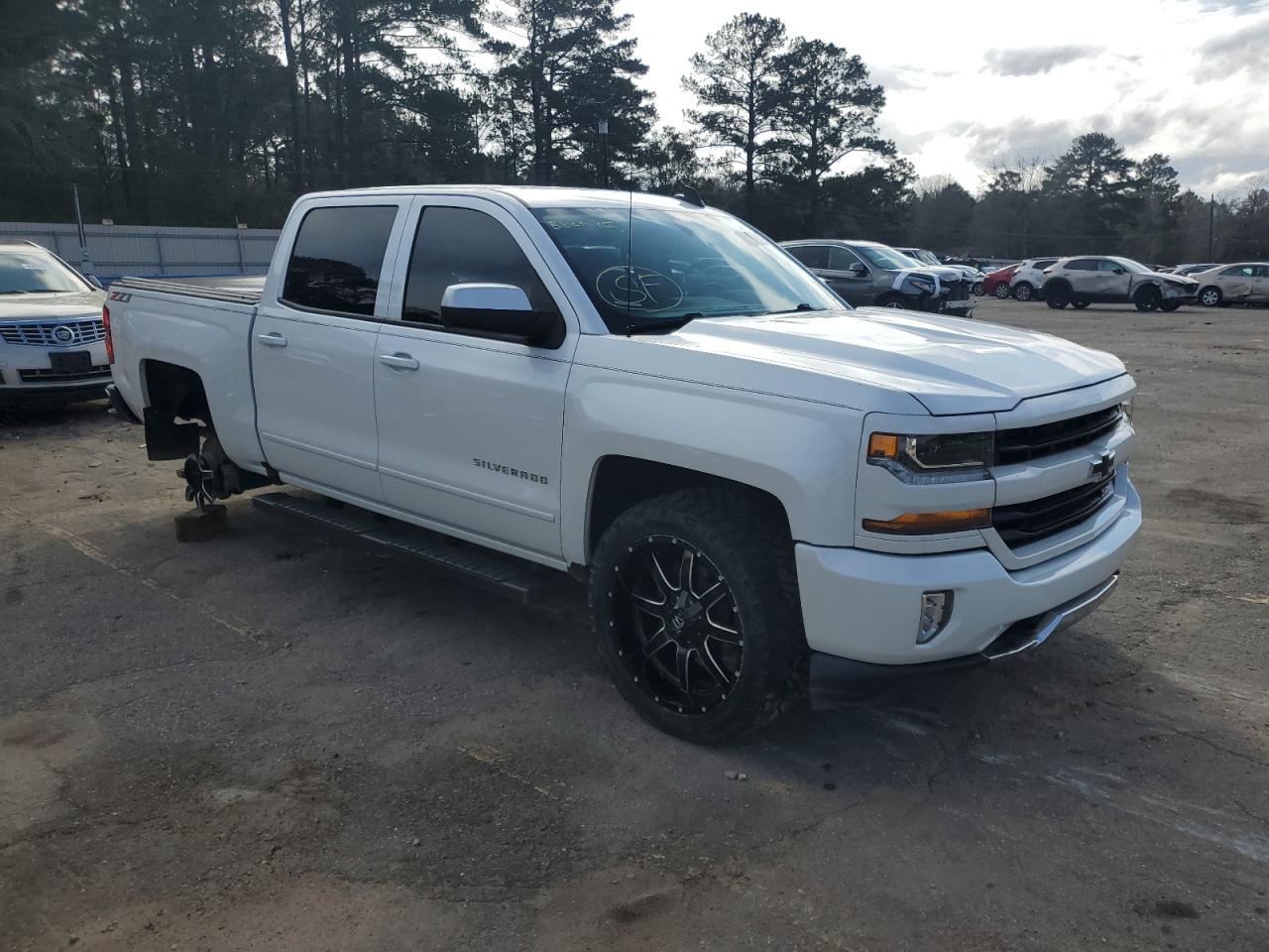 2018 CHEVROLET SILVERADO - Фото 4
