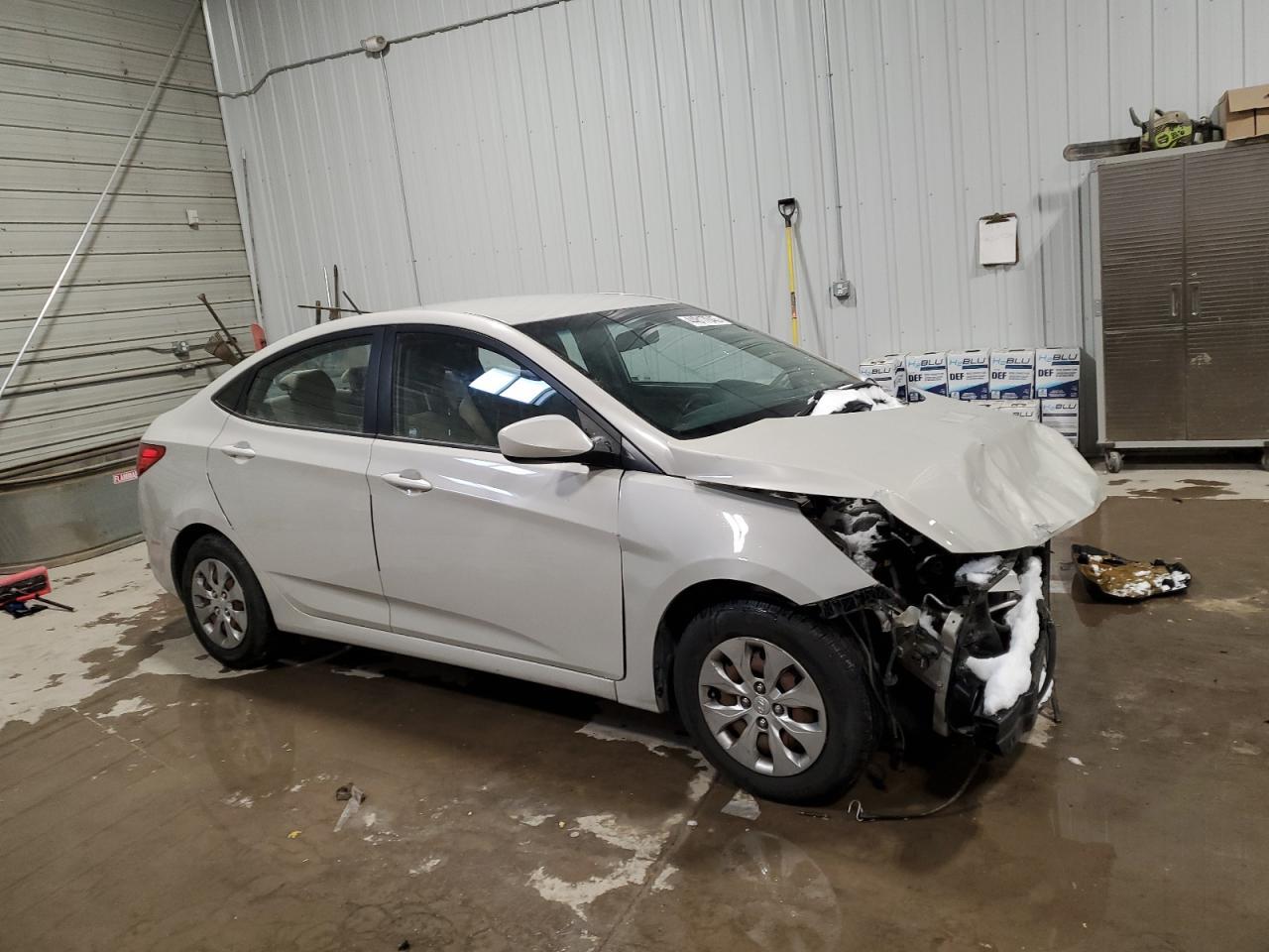 2016 HYUNDAI ACCENT SE - Фото 4