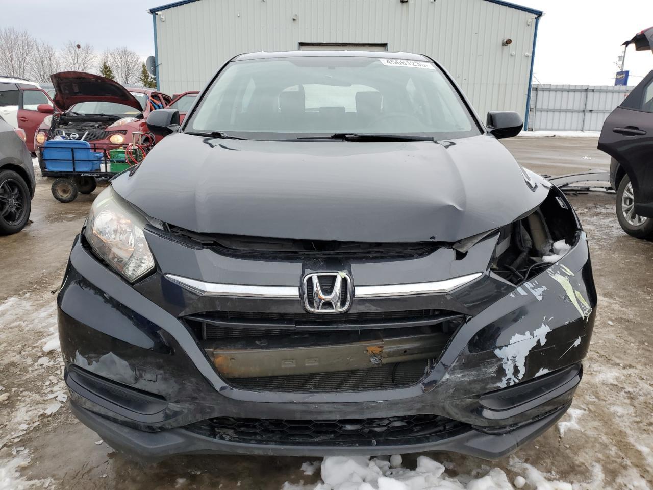2018 HONDA HR-V LX - Image 5
