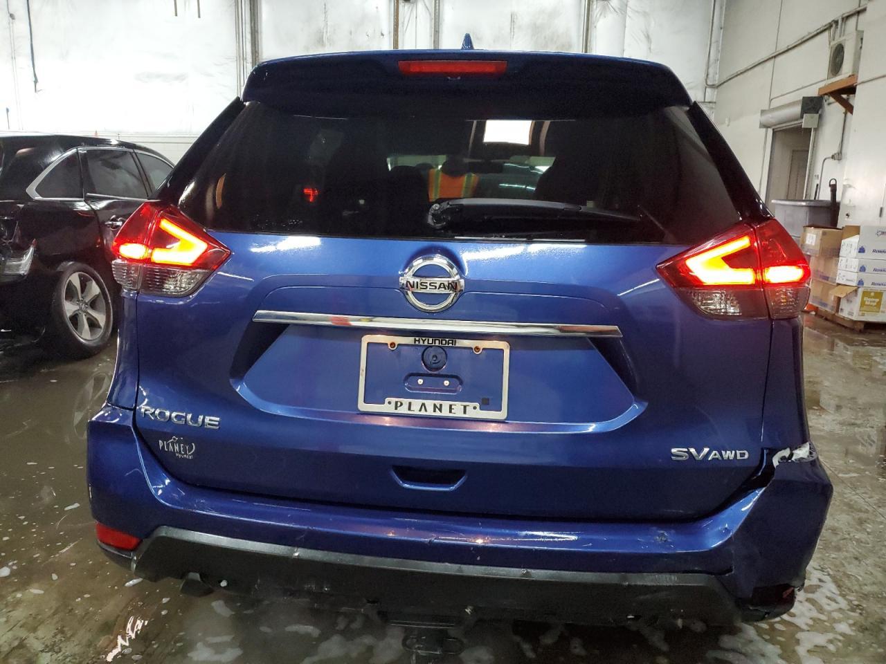 2018 NISSAN ROGUE S - Фото 6