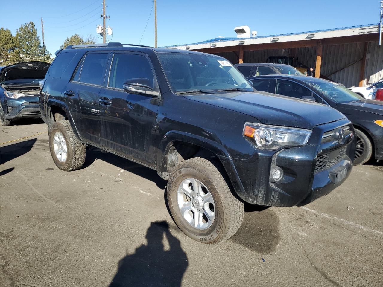 2022 TOYOTA 4RUNNER SR - Image 4