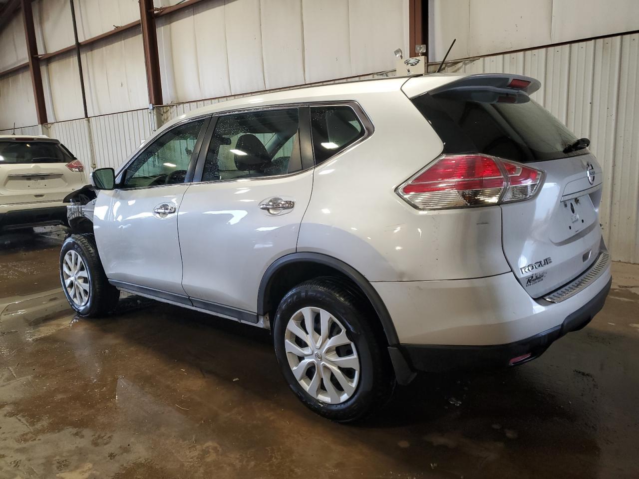 2015 NISSAN ROGUE S - Image 2