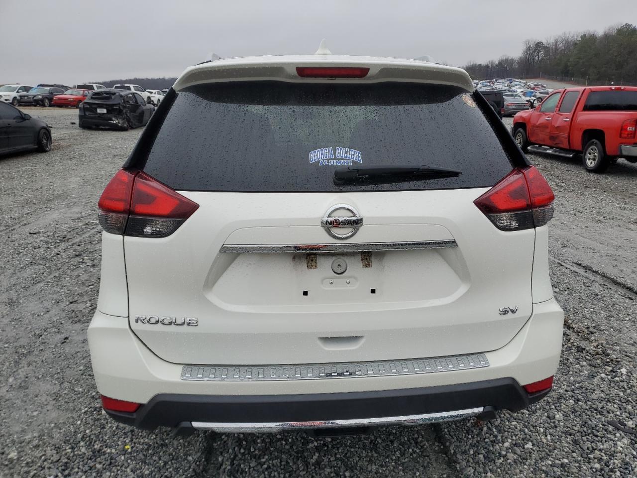 2017 NISSAN ROGUE S - Image 6